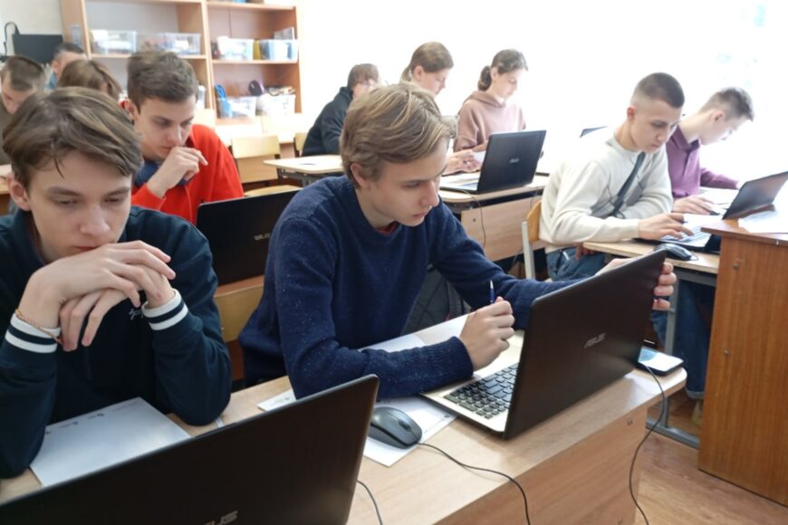«Неделя без турникетов» от АО «ОНПП «Технология» для учащихся Обнинской «Свободной школы»